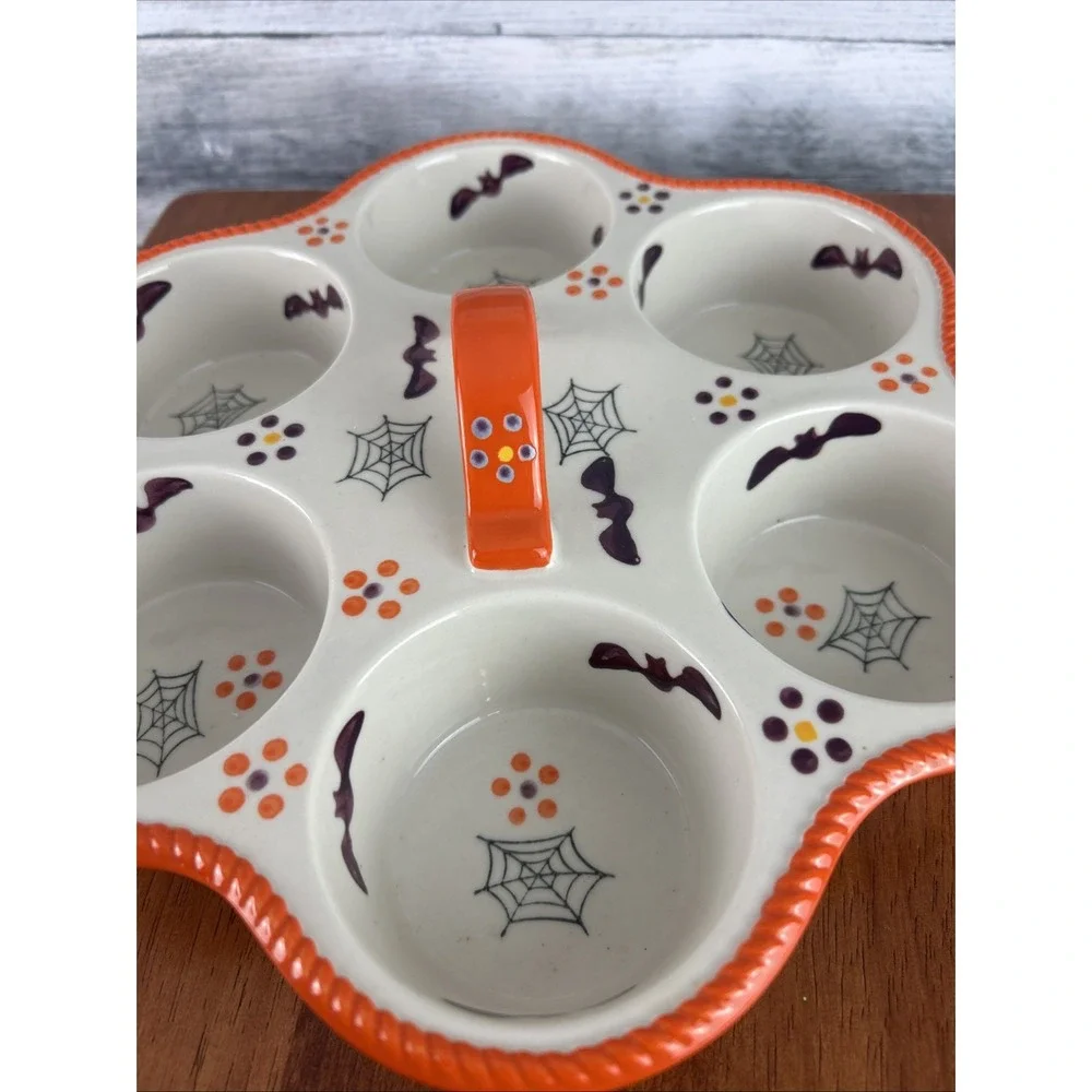 Temptations Halloween Boofetti 6 SLOT CUPCAKE tray muffin dish-bats spider web